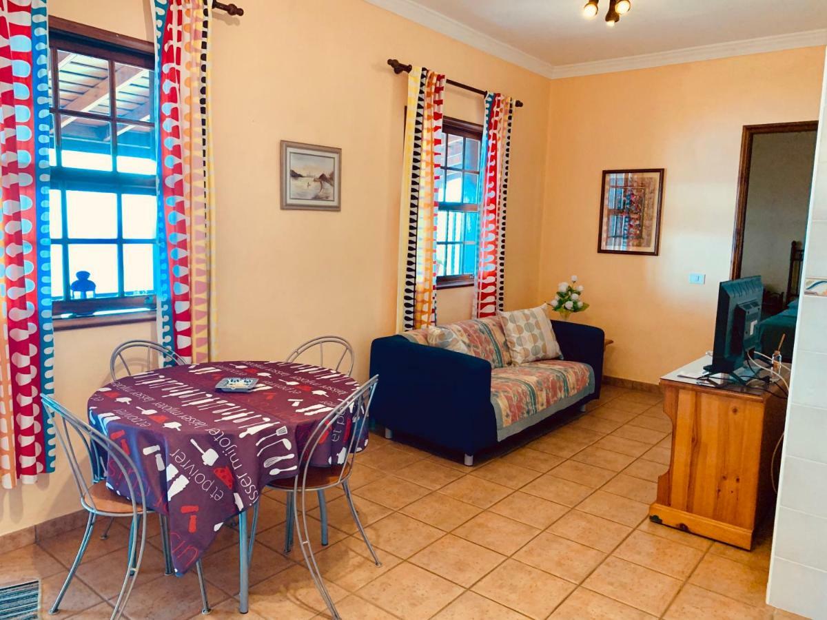 Apartamentos Isla Encantada Puntallana Eksteriør bilde